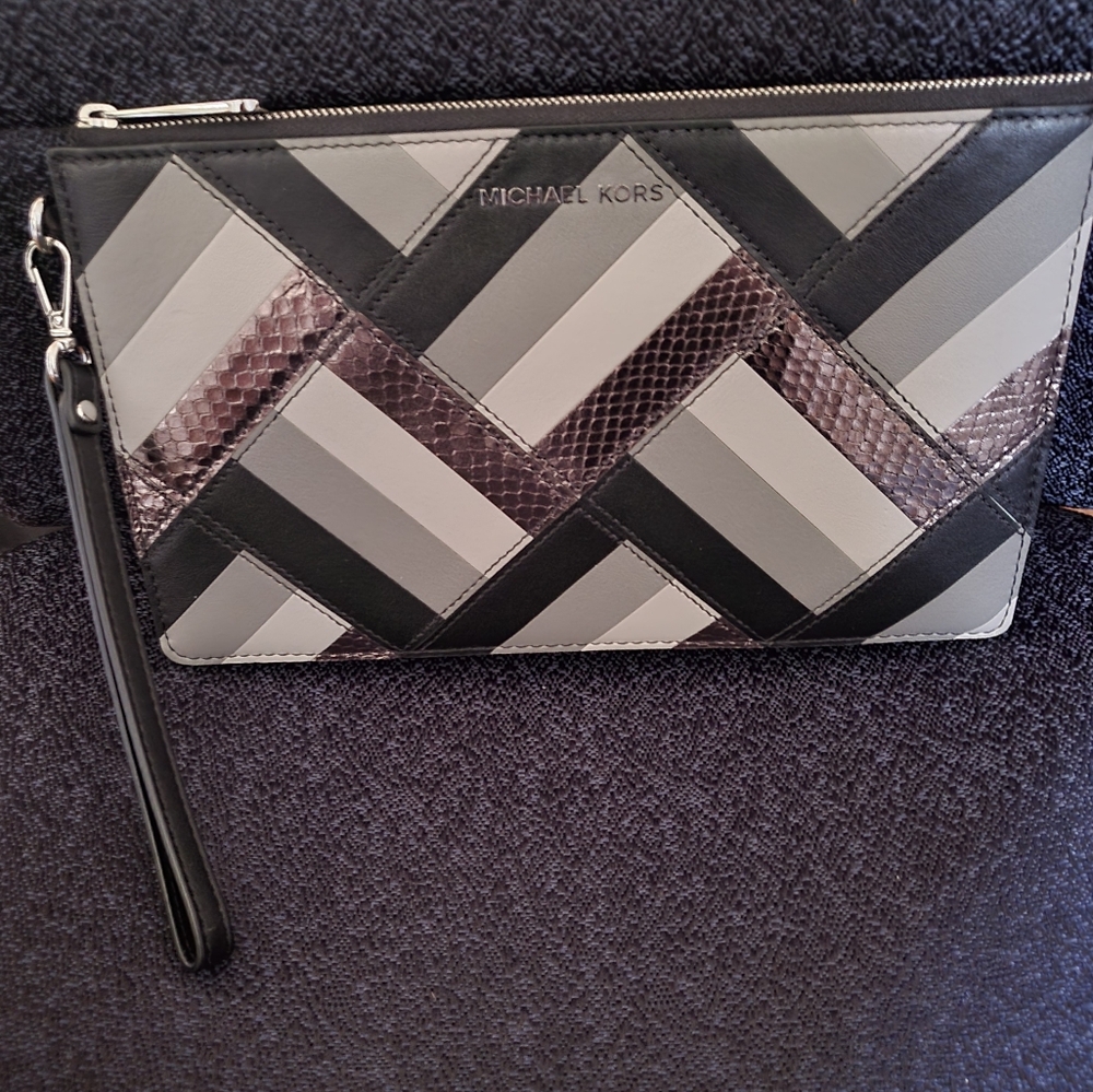 Michael Kors Geometric Leather Clutch - Picture 11 of 11